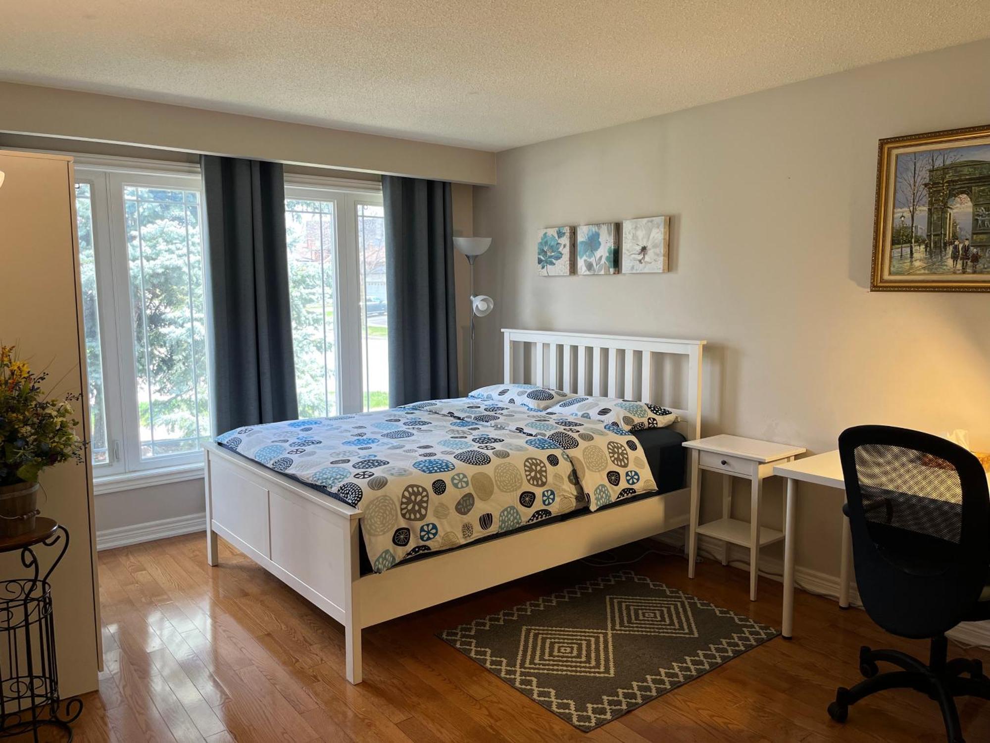 Comfort Rooms Near Toronto Airport Місісаґа Номер фото